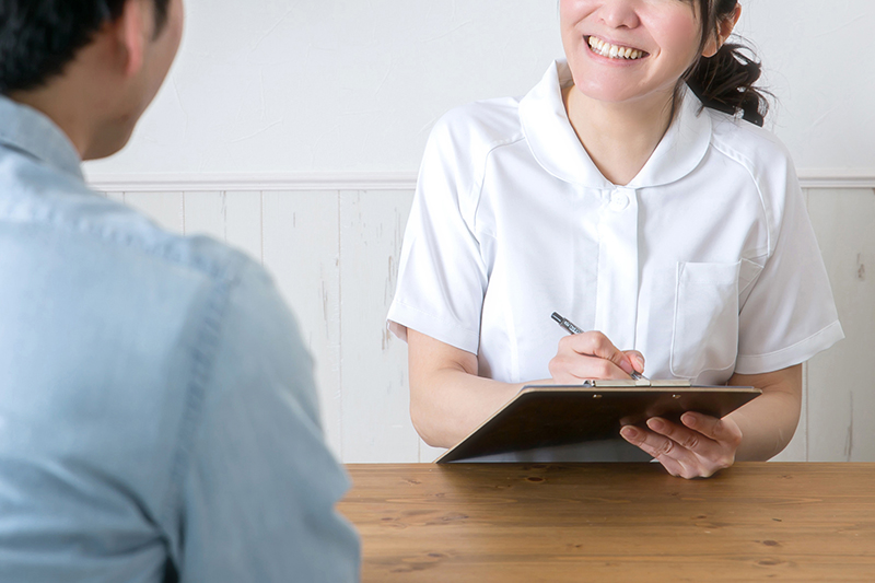 ノック式ボールペンは医療従事者の方にもおすすめ。
