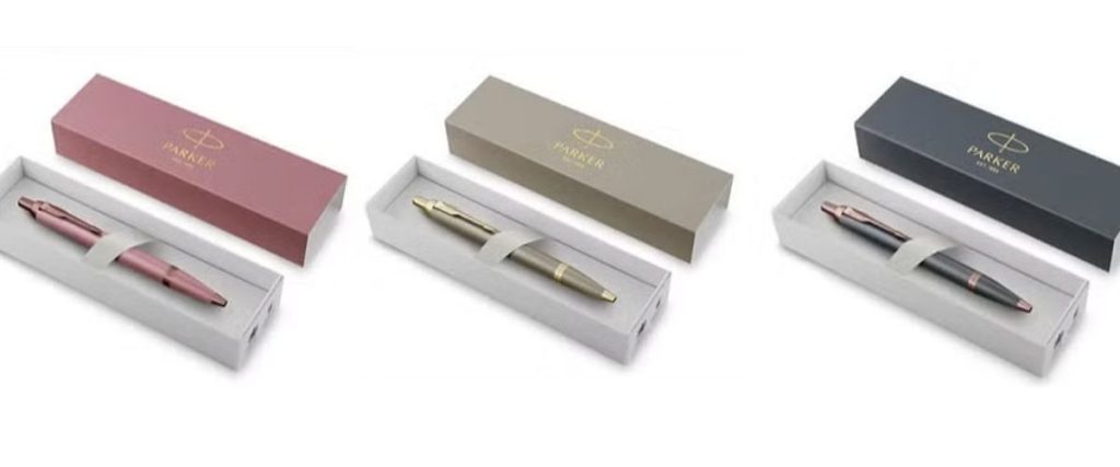 PARKER IMフィニッシングタッチは色ごとにスリーブが変わります。